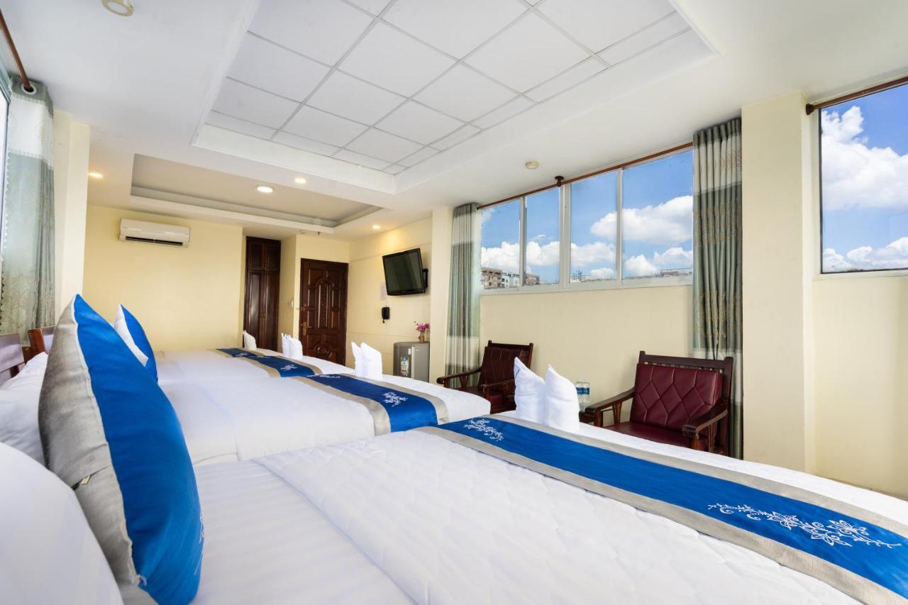 Mai Phuong - Ruby Saigon Hotel Ho Chi Minh City Exterior photo
