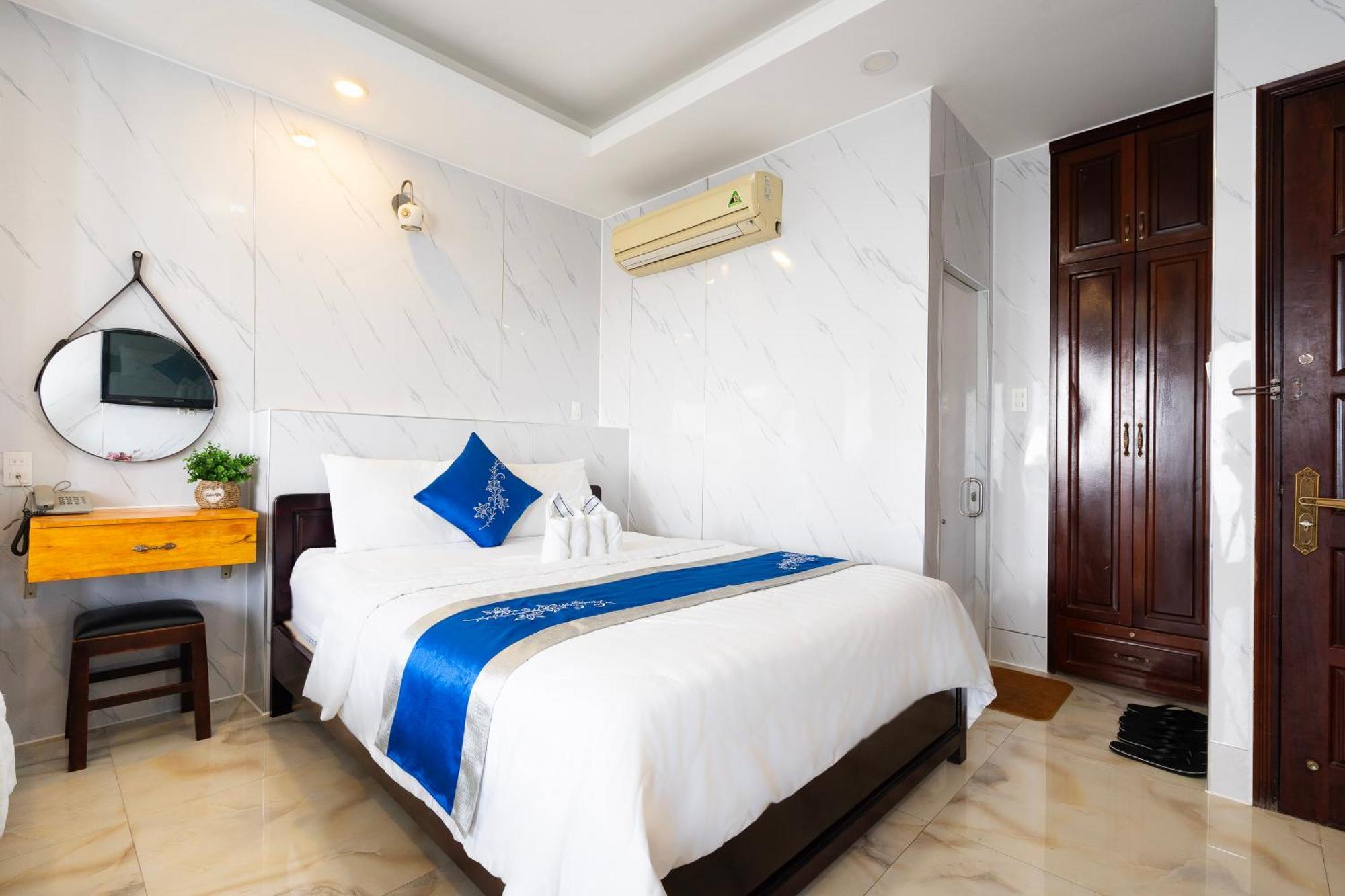 Mai Phuong - Ruby Saigon Hotel Ho Chi Minh City Exterior photo