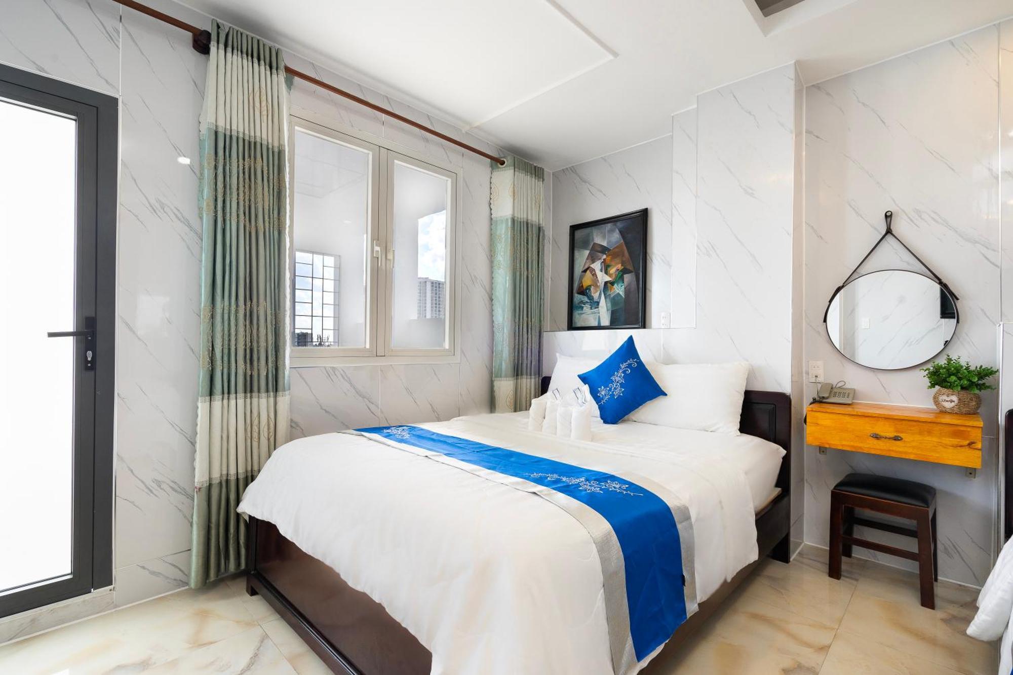 Mai Phuong - Ruby Saigon Hotel Ho Chi Minh City Exterior photo